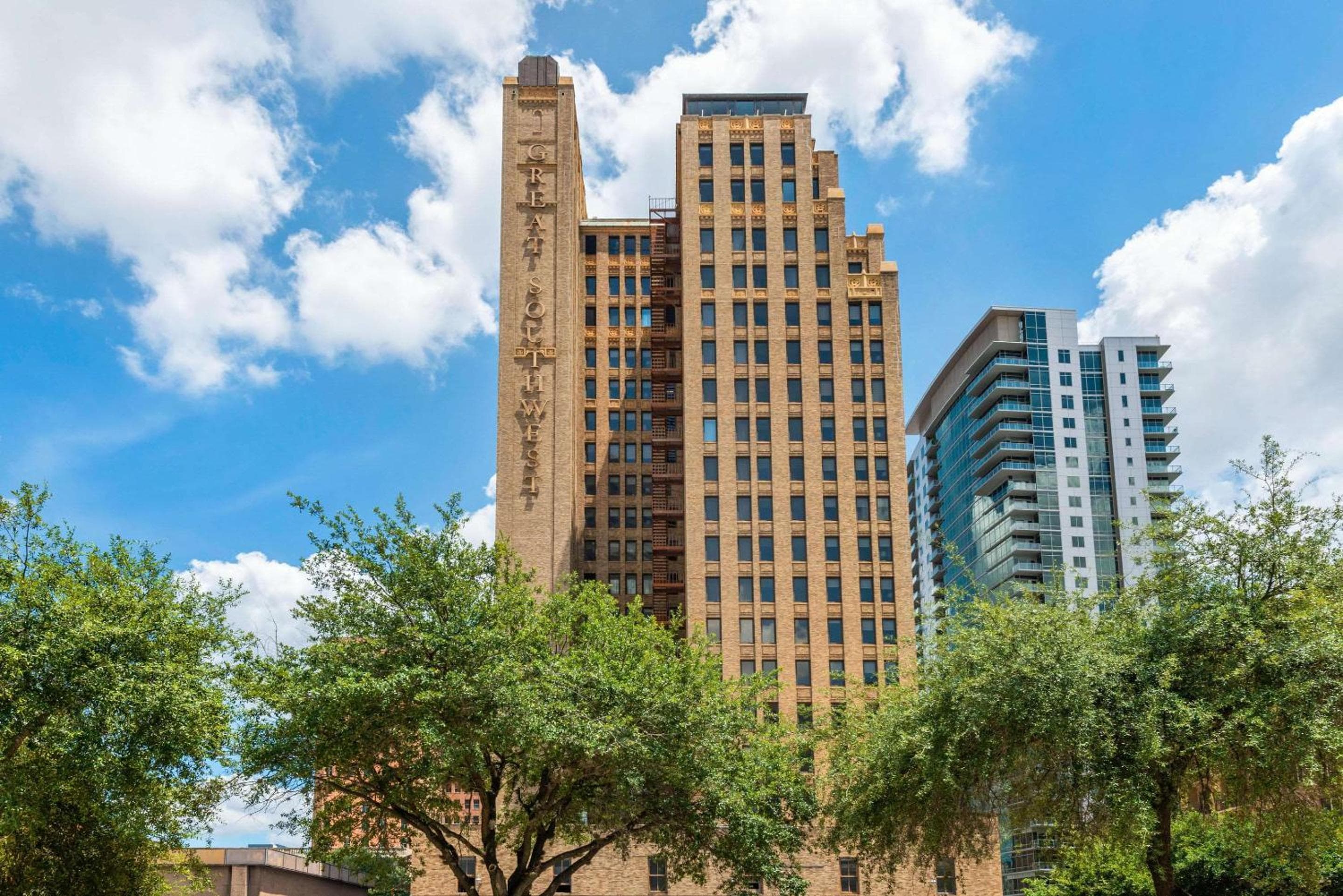Cambria Hotel Houston Downtown Convention Center, wedding venue in Houston, United States