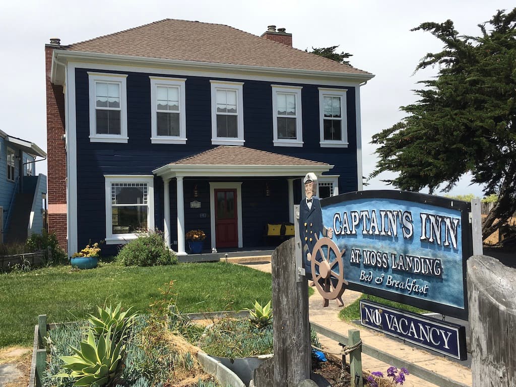 Captain's Inn at Moss Landing: destination wedding venue in CA 95039, USA