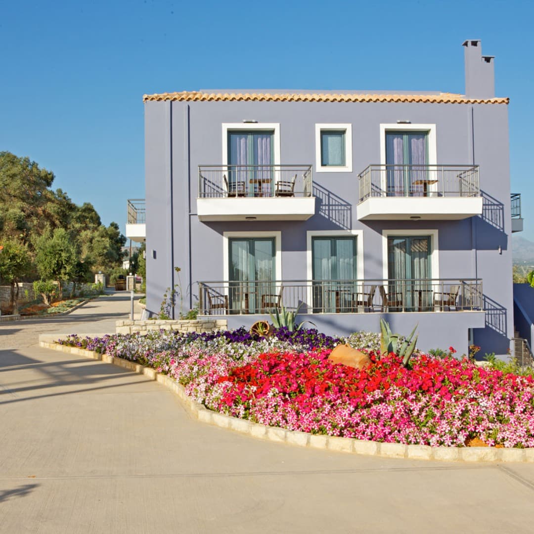 Carme Villas: destination wedding venue in Adelianos Kampos 741 50, Greece