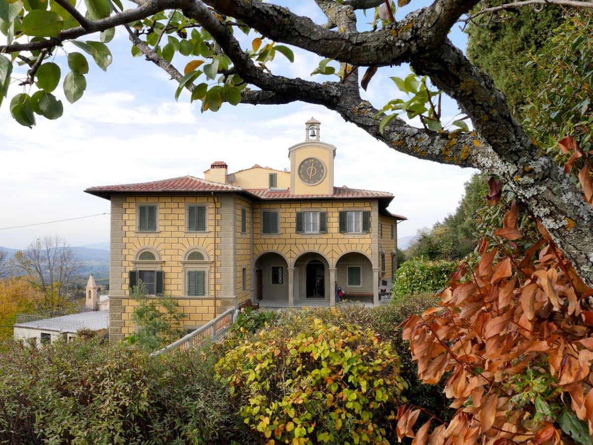 Casa Cares - IT048035B7W55VTMGO — destination wedding venue in 50066 Reggello FI, Italy