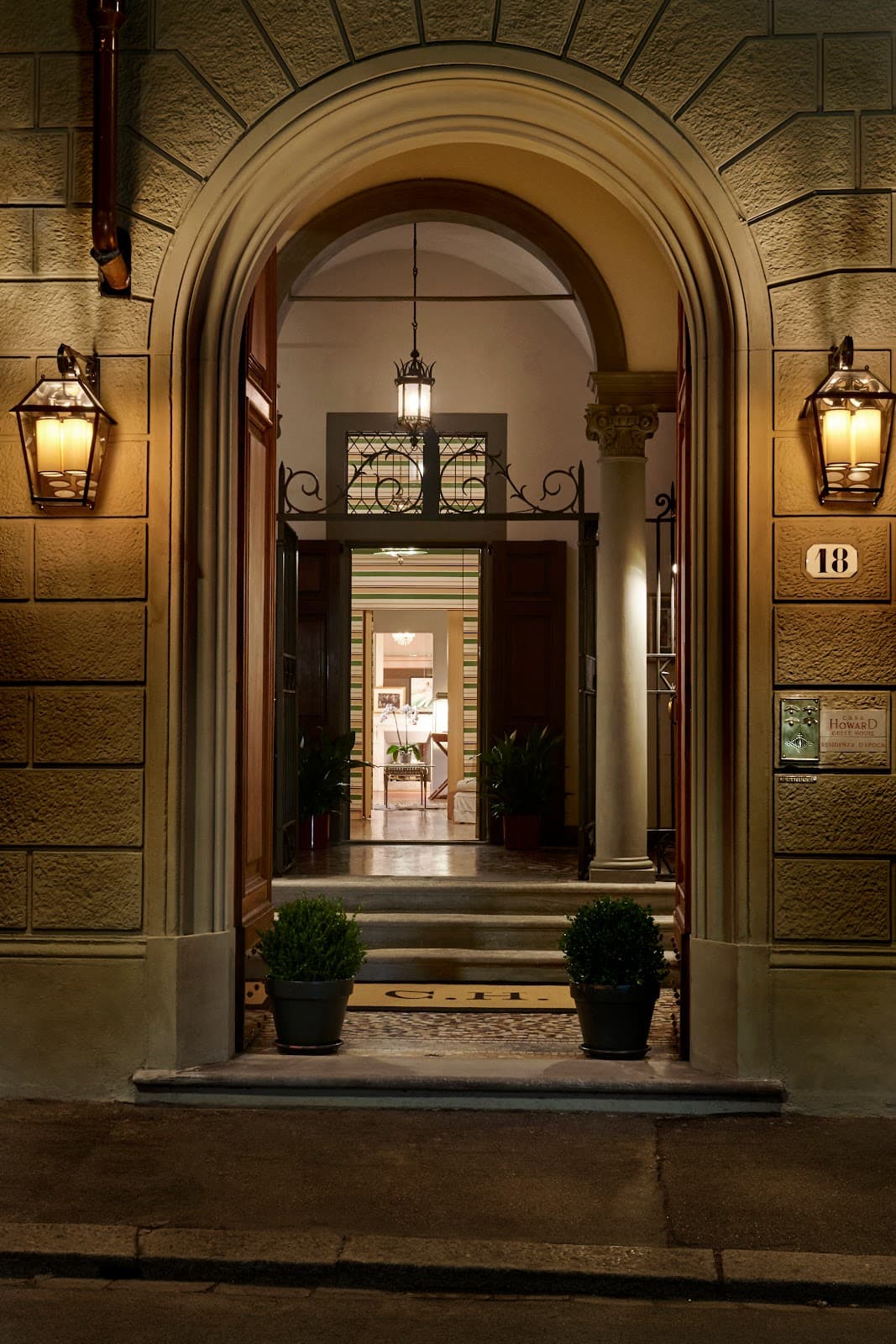 Casa Howard Firenze - Residenza d'Epoca — destination wedding venue in 50123 Firenze FI, Italy