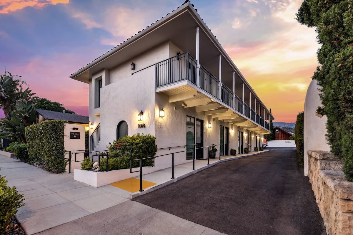 Casa Jardin: destination wedding venue in CA 93101, USA