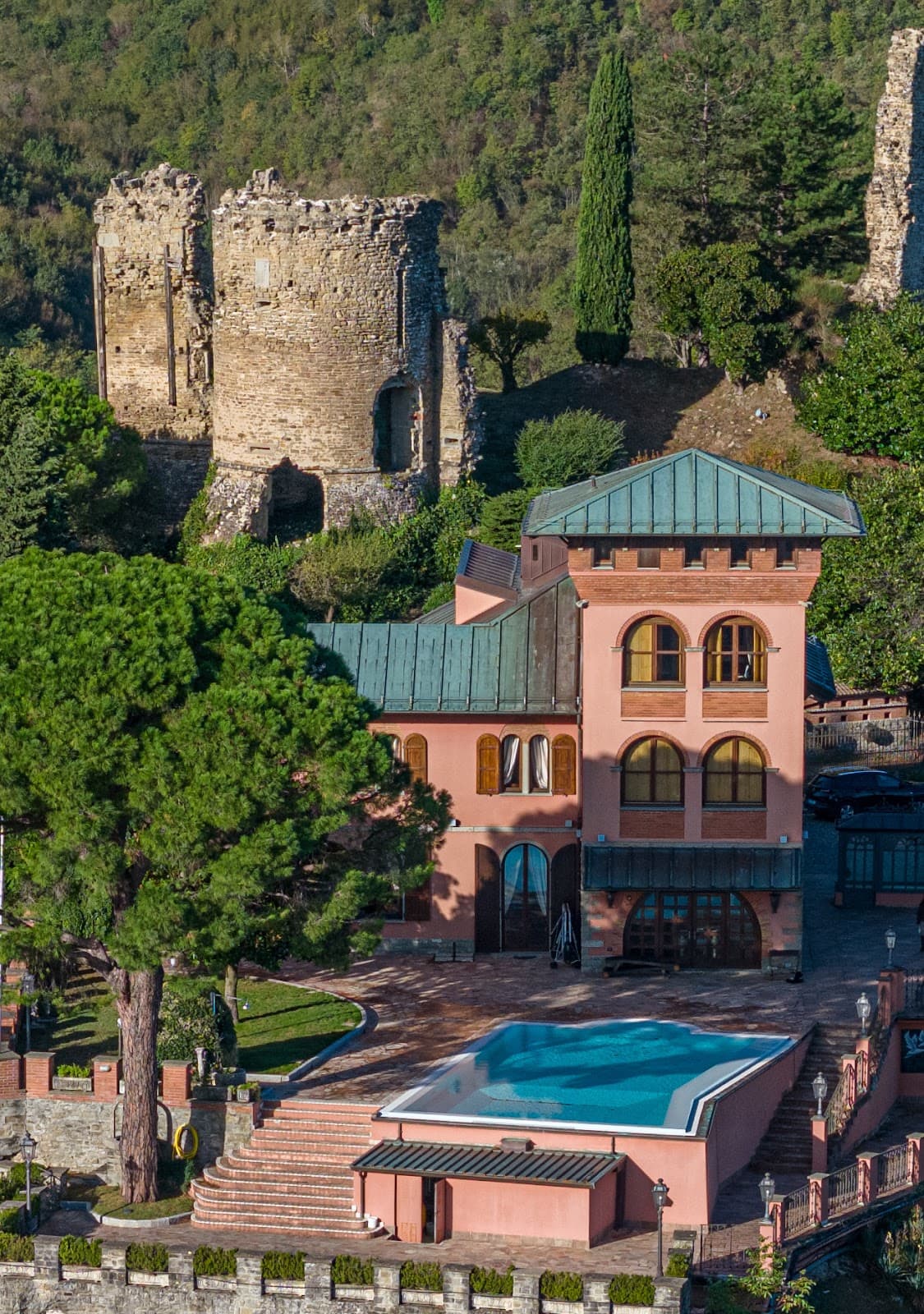Castello Alidosi: destination wedding venue in Castel del Rio, Italy