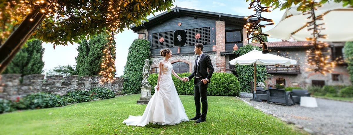 Castle of Marigolda: destination wedding venue in 24035 Curno BG, Italy