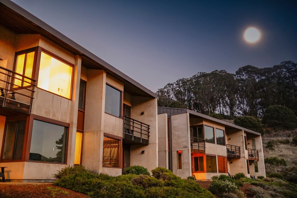 Cavallo Point Lodge: destination wedding venue in CA 94965, USA
