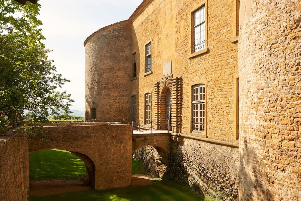 Château de Bagnols: destination wedding venue in 69620 Bagnols, France