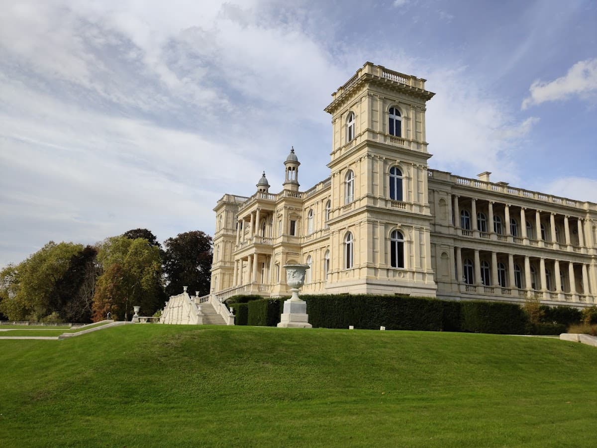 Château de Ferrières: destination wedding venue in 77164 Ferrières-en-Brie, France