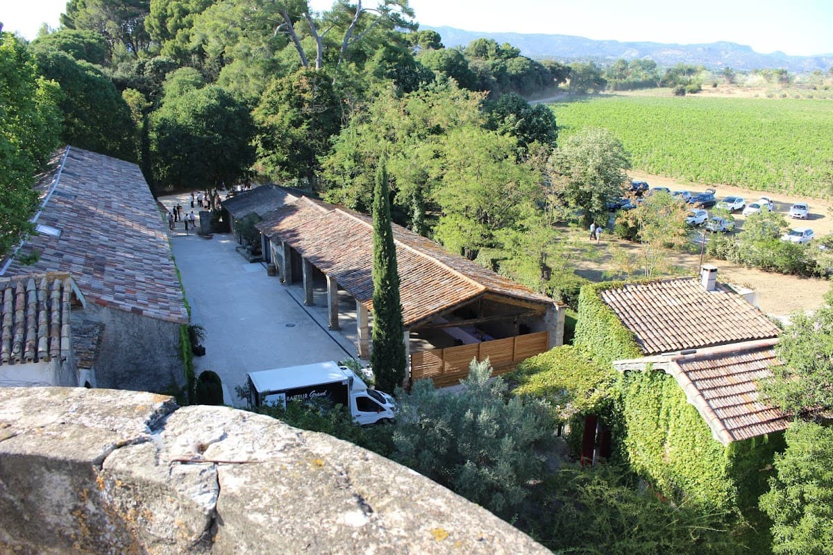 Château de Granoupiac: destination wedding venue in 34725 Saint-André-de-Sangonis, France