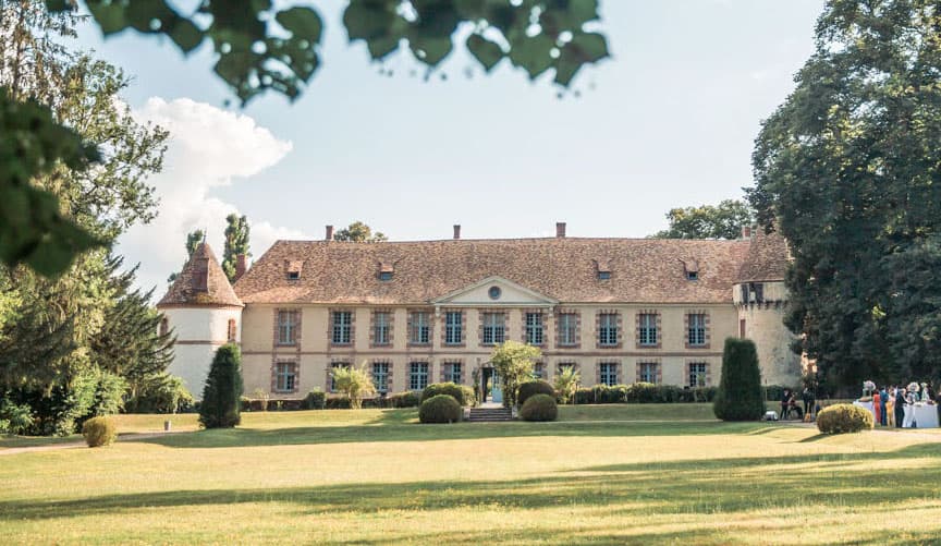 Château de la Cour Senlisse: destination wedding venue in 78720 Senlisse, France
