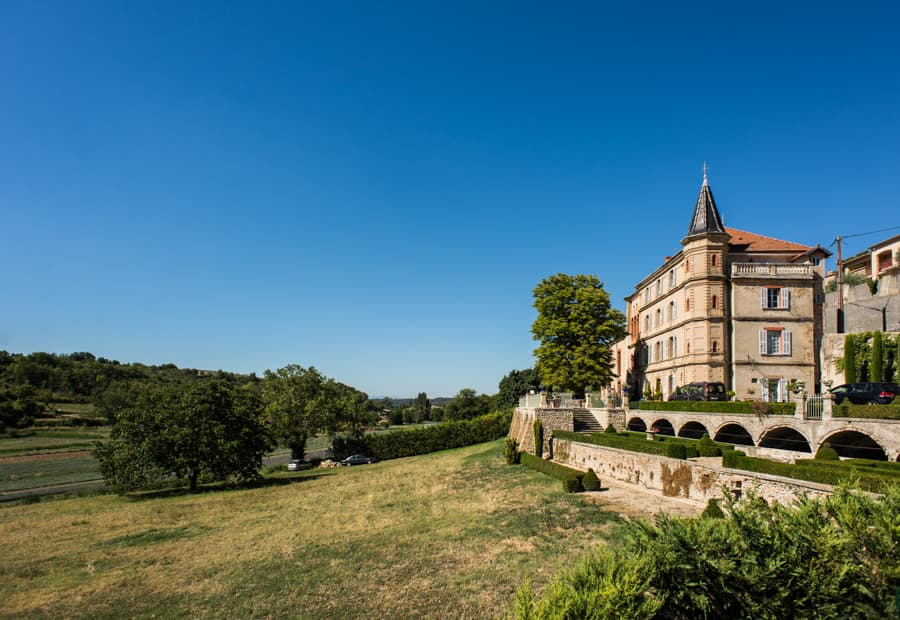 Château du Grand Jardin: destination wedding venue in 04210 Valensole, France