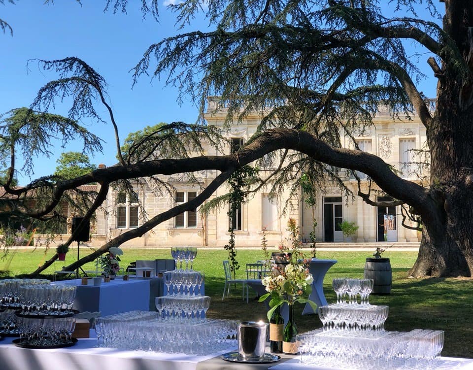 Château La Chèze Hotel & Reception À Bordeaux - Floirac: destination wedding venue in 33270 Floirac, France