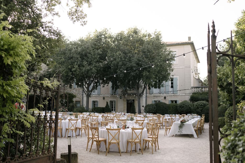 Château La Tour Vaucros: destination wedding venue in 84700 Sorgues, France