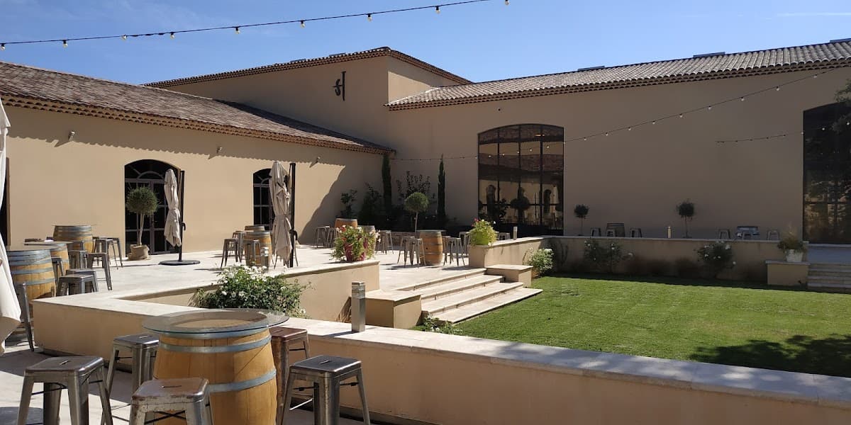 Château Saint Hilaire - Wine & Events - Coudoux - Vignoble d'Aix en Provence: destination wedding venue in 13111 Coudoux, France