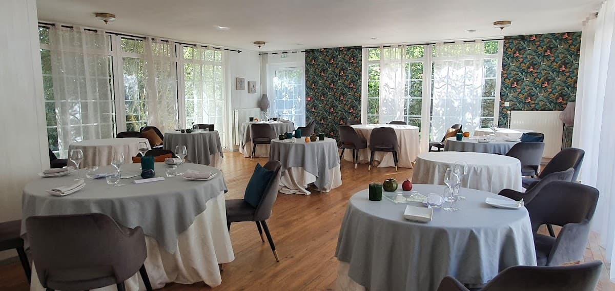 Chateaux et Hotels Collection - Le Mascaret: destination wedding venue in 50560 Blainville-sur-Mer, France