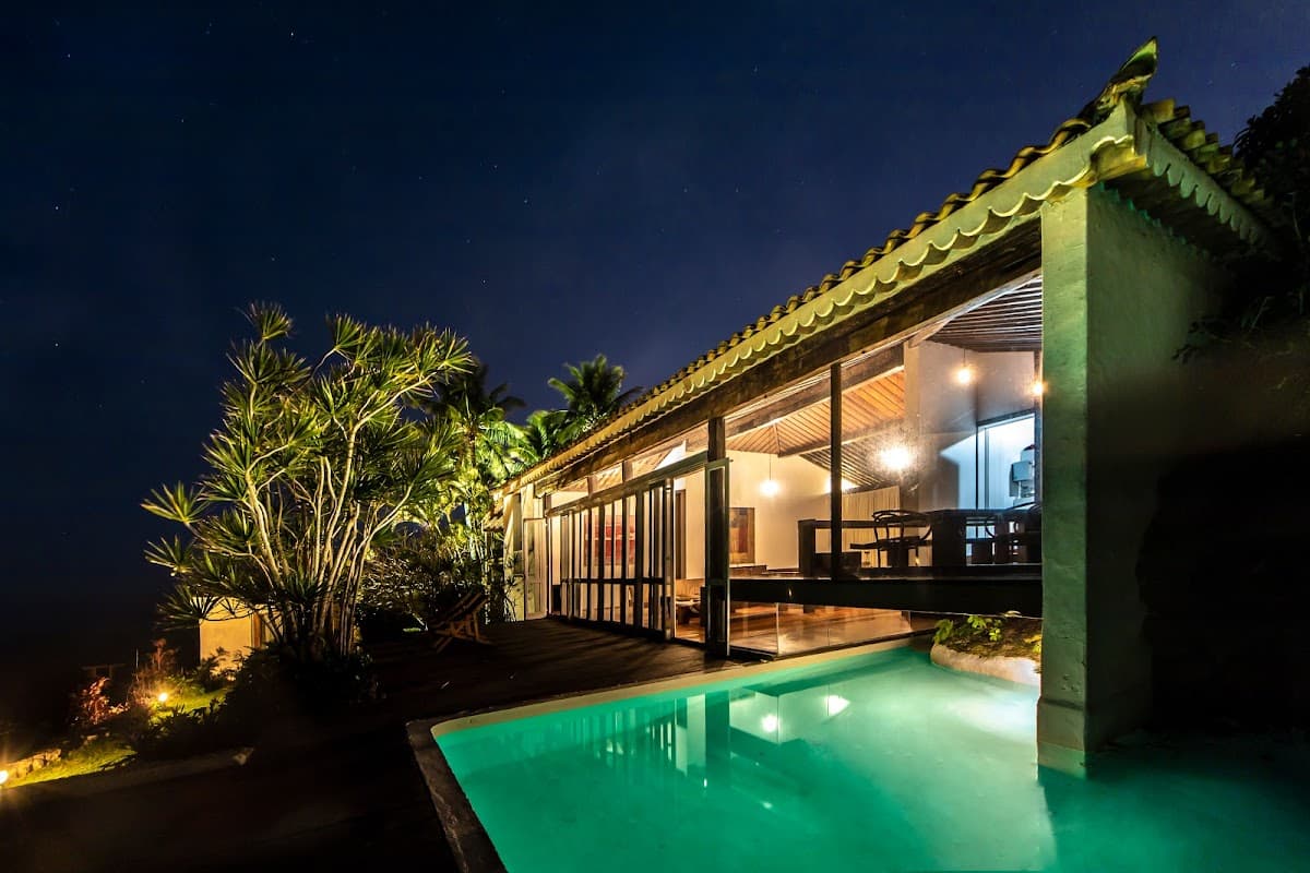 Cliffside - Guest House & Experiences: destination wedding venue in 22611-120, Brazil