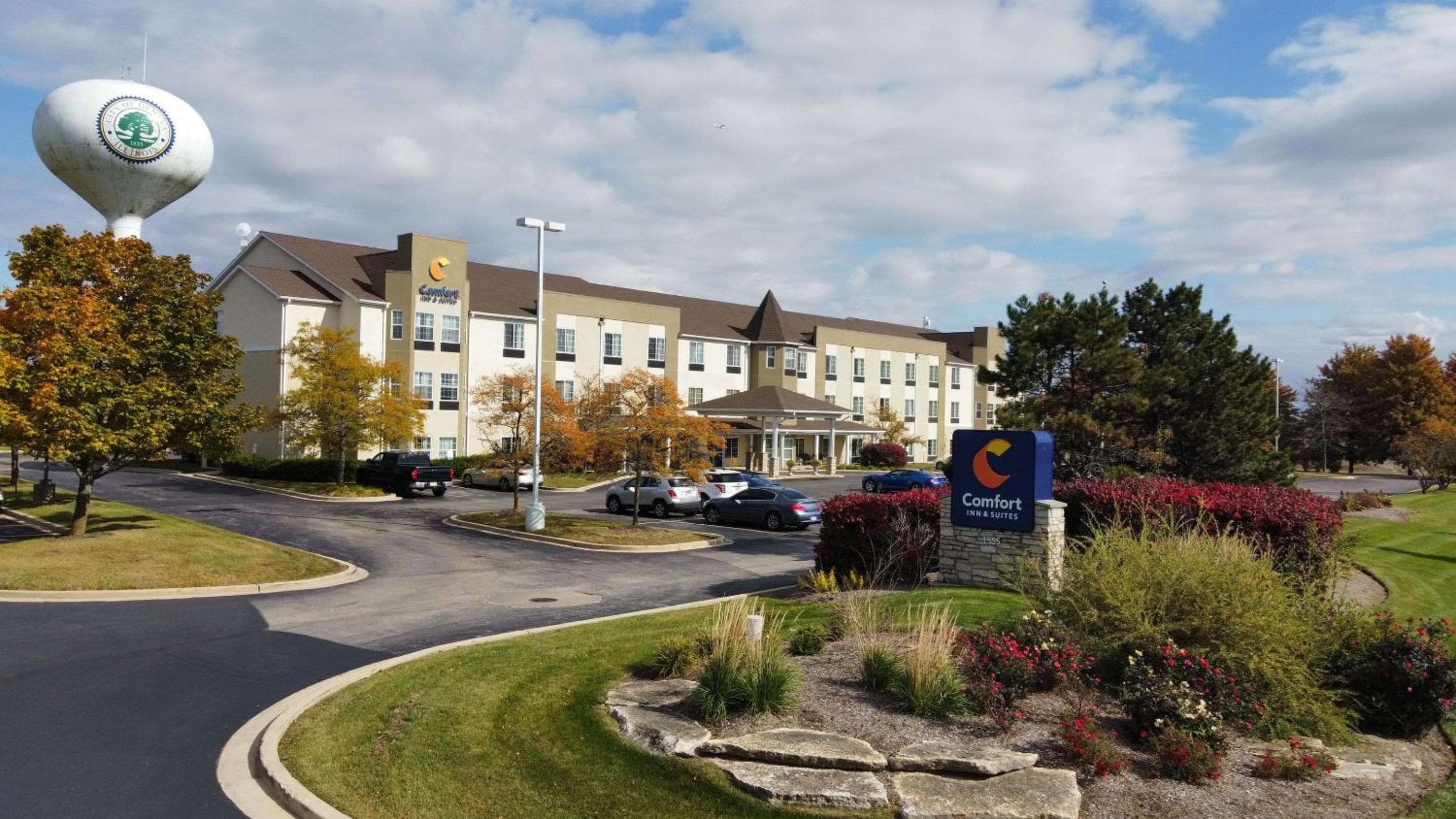 Comfort Inn & Suites Geneva- West Chicago, wedding venue in Geneva, United States