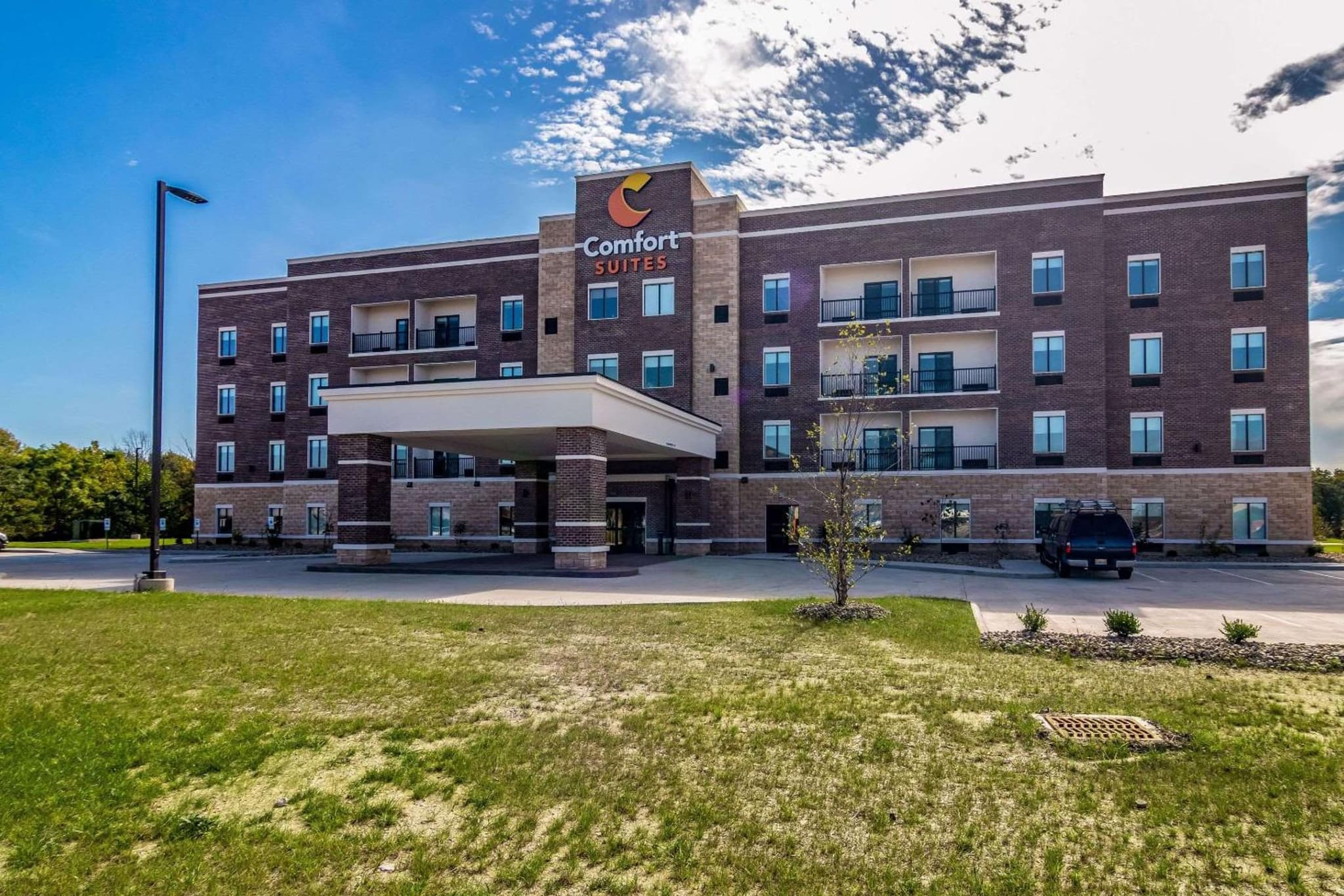 Comfort Suites Brunswick Town Center, wedding venue in Brunswick, United States