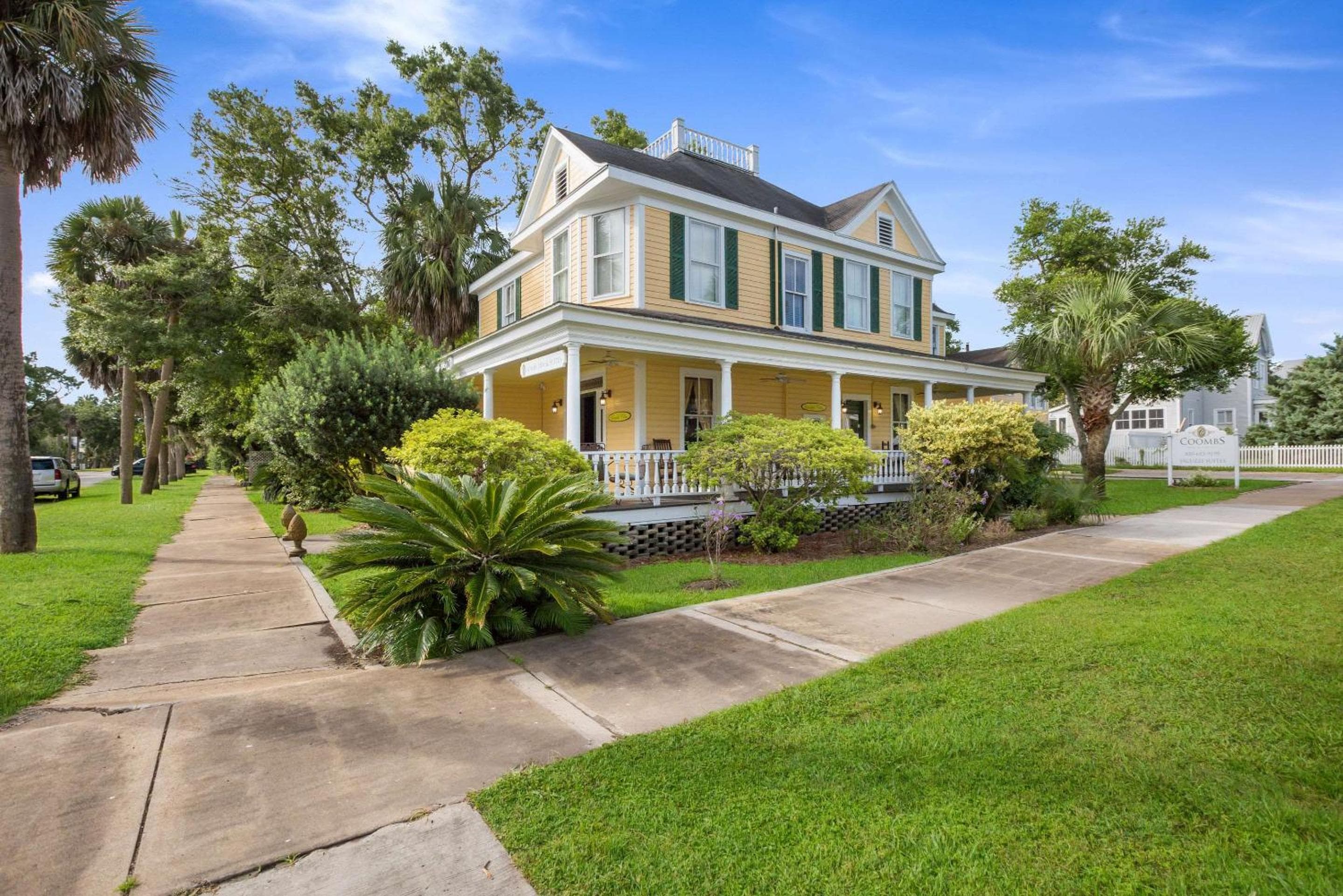 Coombs Inn & Suites, wedding venue in Apalachicola, United States