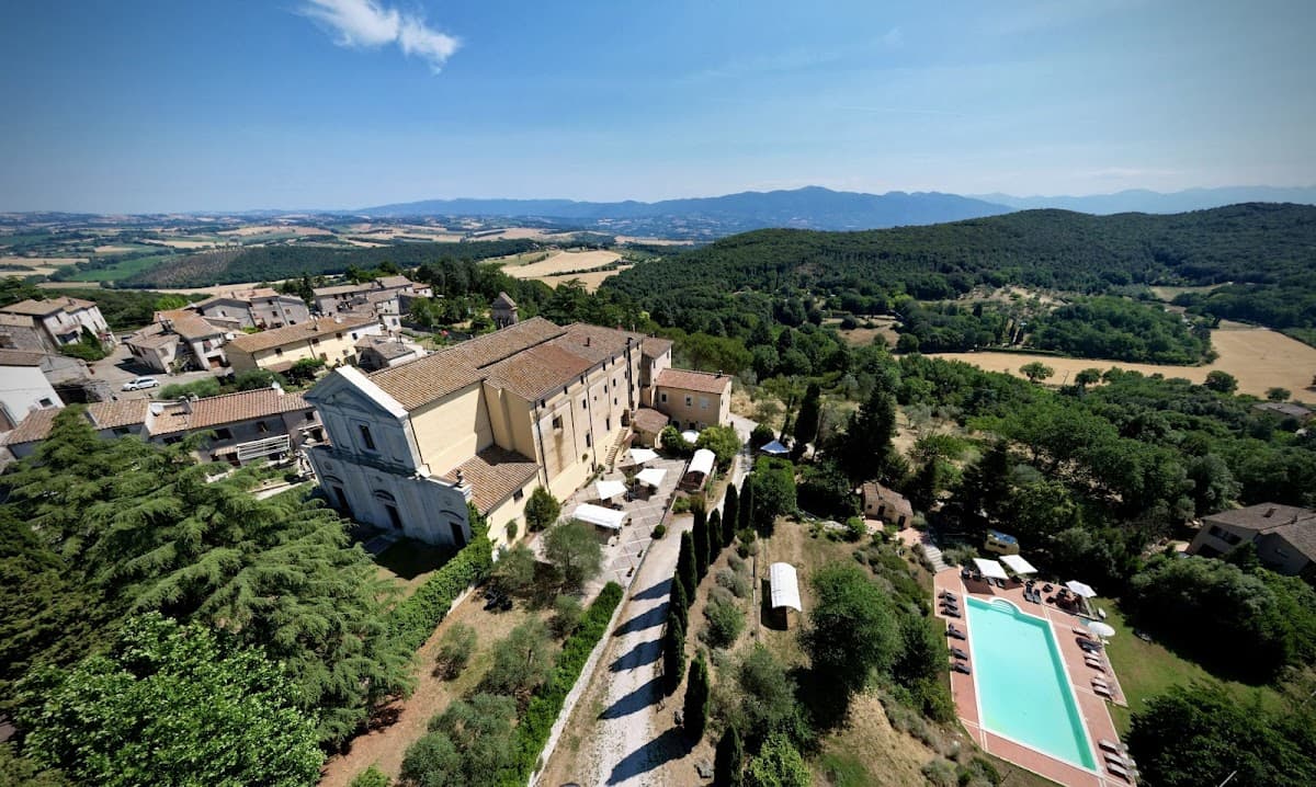Country House Monastero Le Grazie: destination wedding venue in 05022 Amelia TR, Italy