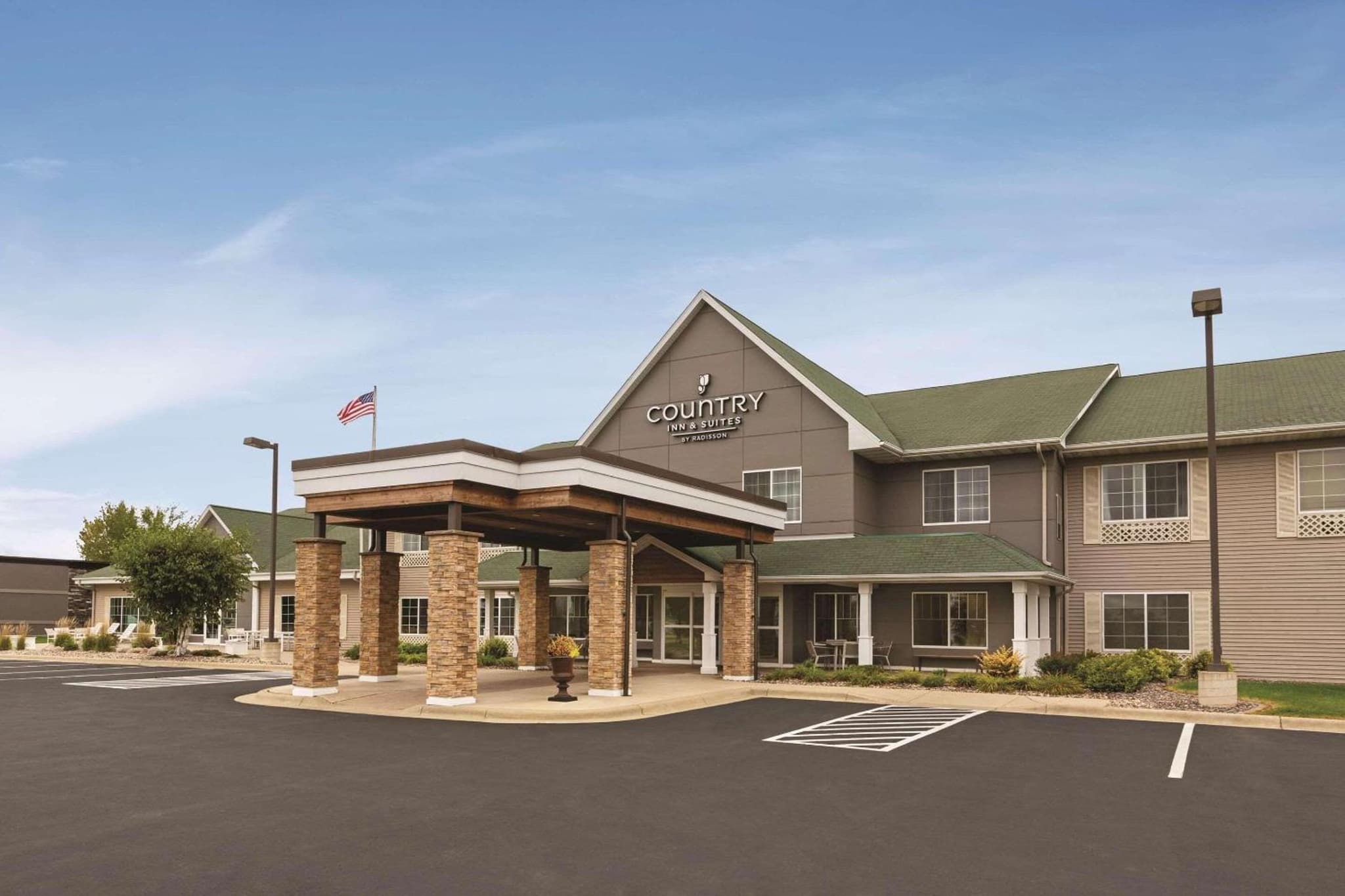 Country Inn & Suites by Radisson, Willmar, MN, wedding venue in Willmar, United States