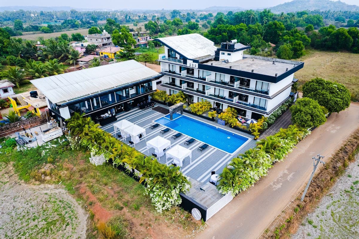 CRYSTAL VILLAGE HOME IN THE GREENS: destination wedding venue in Goa 403516, India