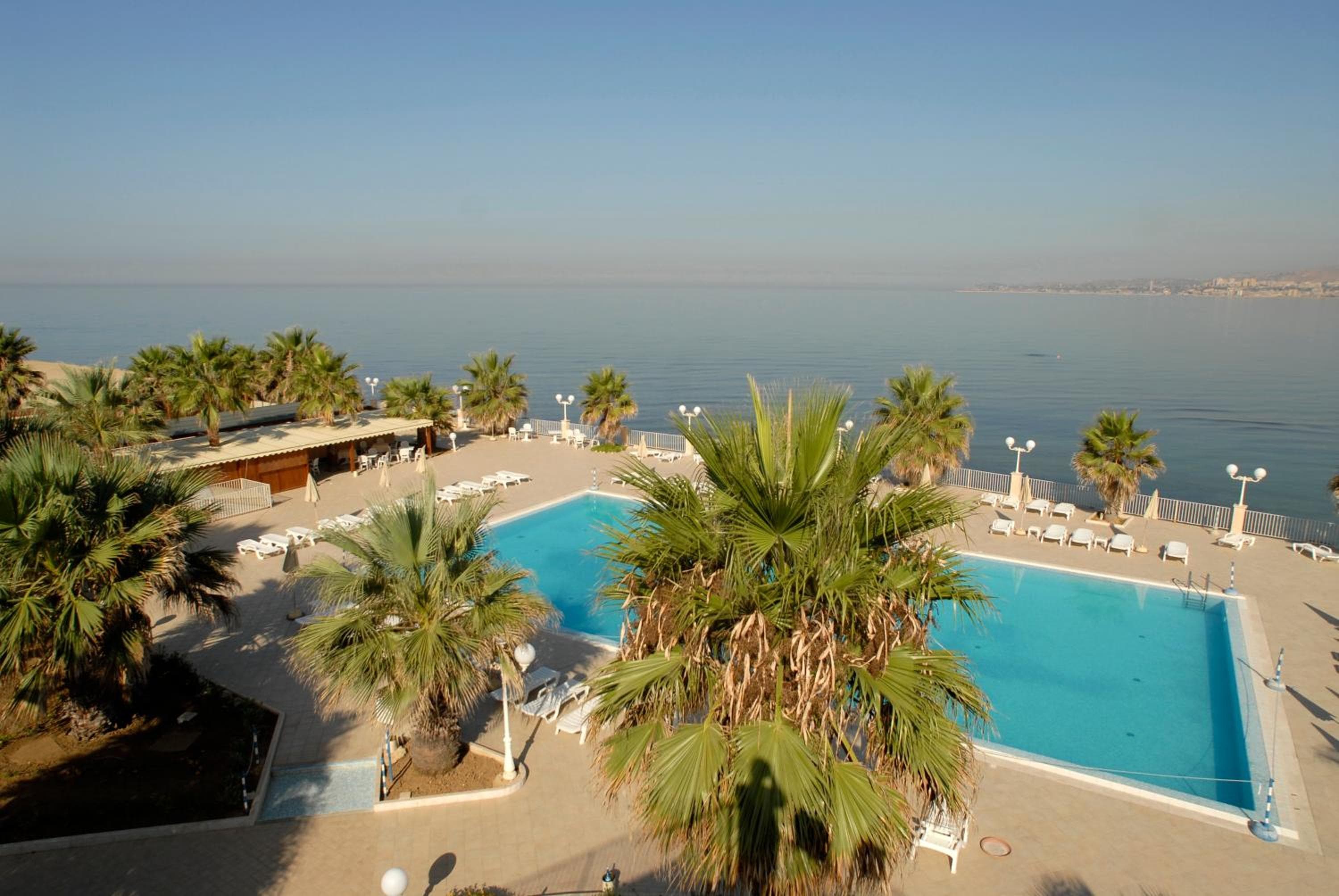 Dioscuri Bay Palace, wedding venue in San Leone, Italy