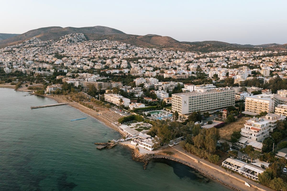 Divani Apollon Palace & Thalasso: destination wedding venue in Vouliagmeni 166 71, Greece