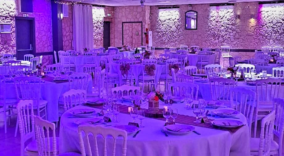 Domaine De L'enchanteur: destination wedding venue in 84450 Saint-Saturnin-lès-Avignon, France
