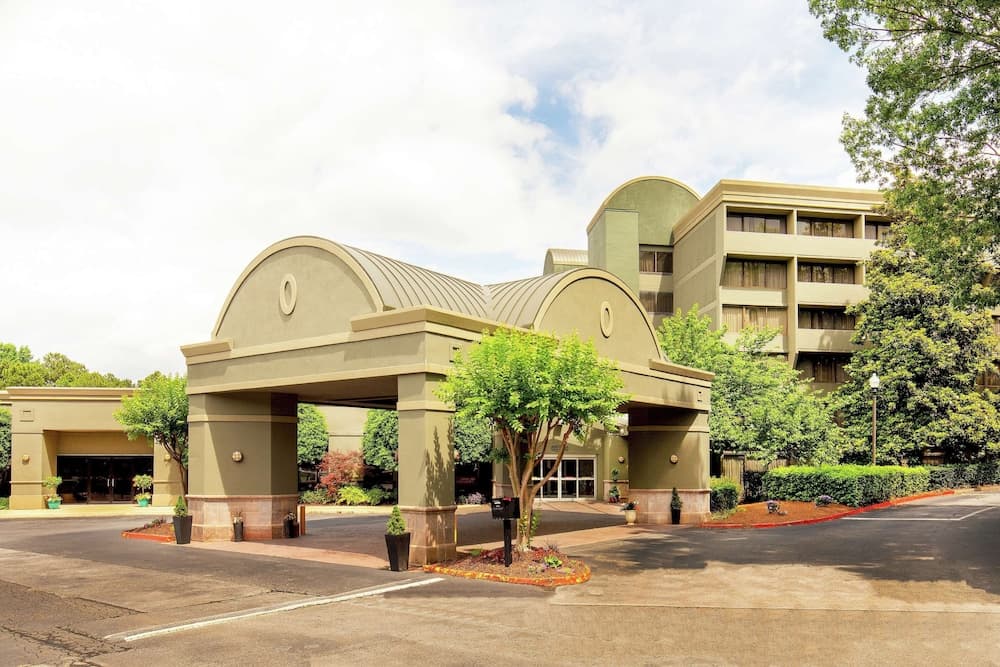 DoubleTree by Hilton Atlanta Windy Hill Ballpark, wedding venue in Atlanta, United States