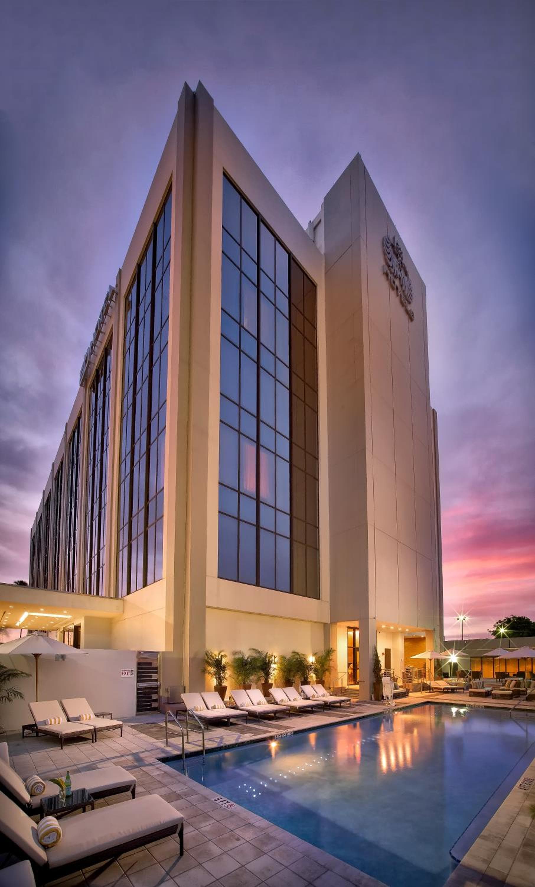 EB Hotel Miami Airport, wedding venue in Miami, United States