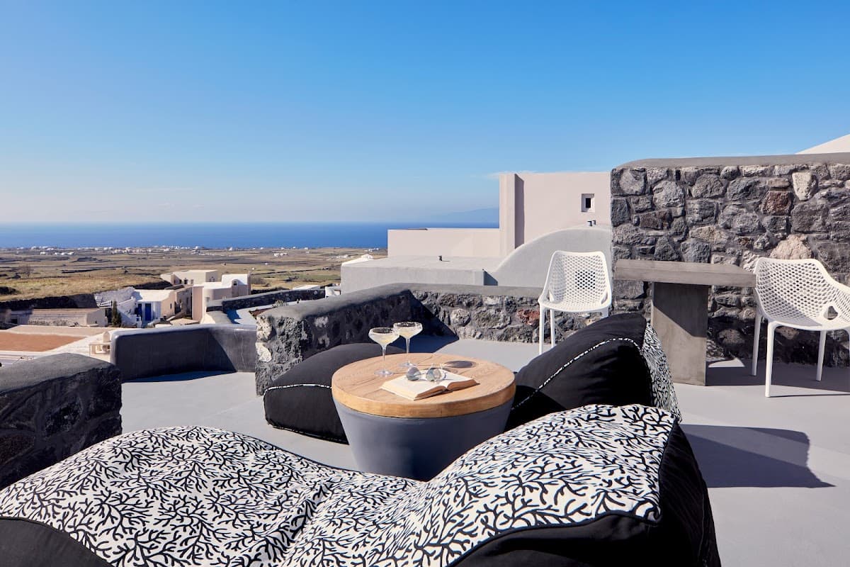 Elysian Santorini: destination wedding venue in Finikia 847 02, Greece