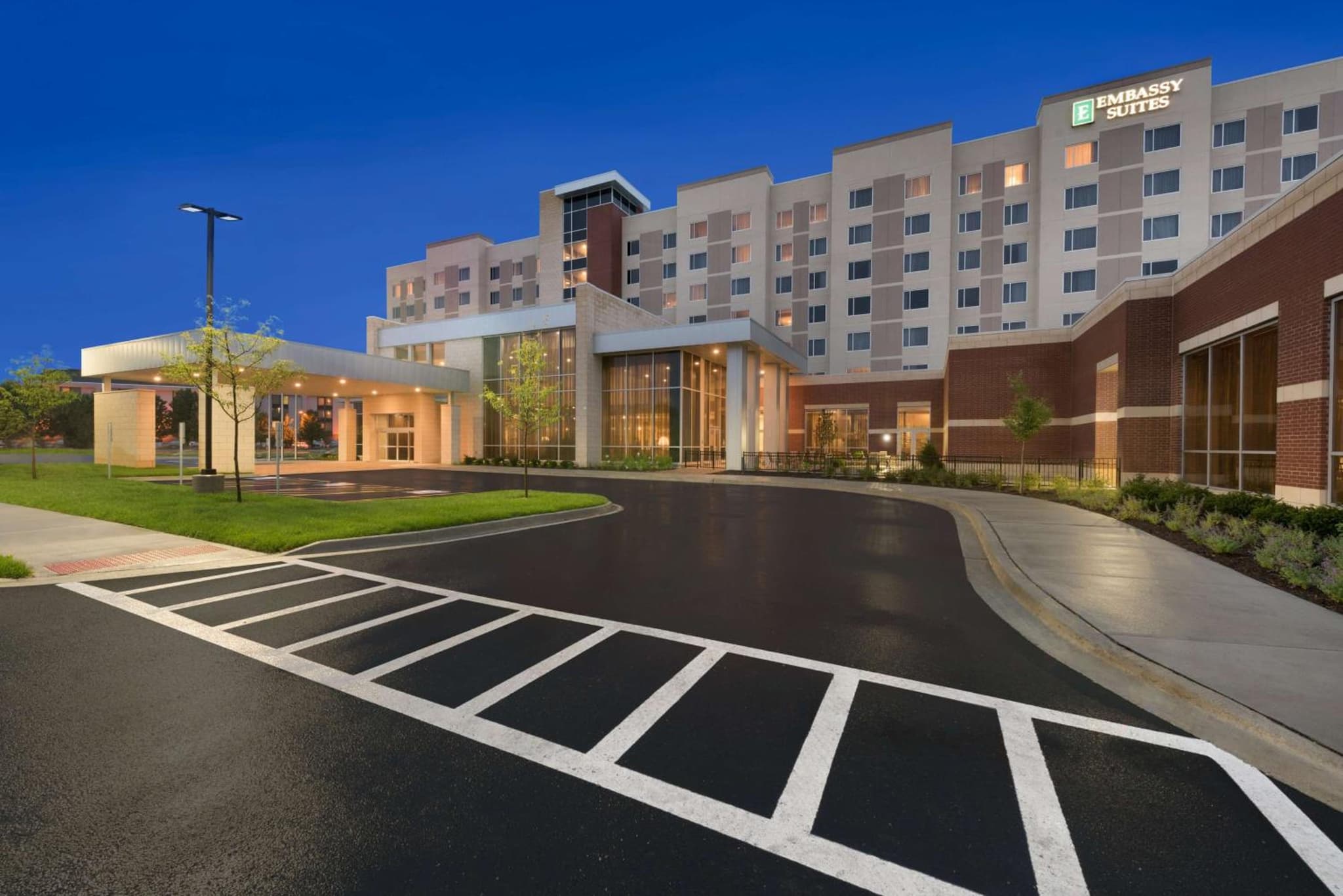 Embassy Suites by Hilton Chicago Naperville, wedding venue in Naperville, United States