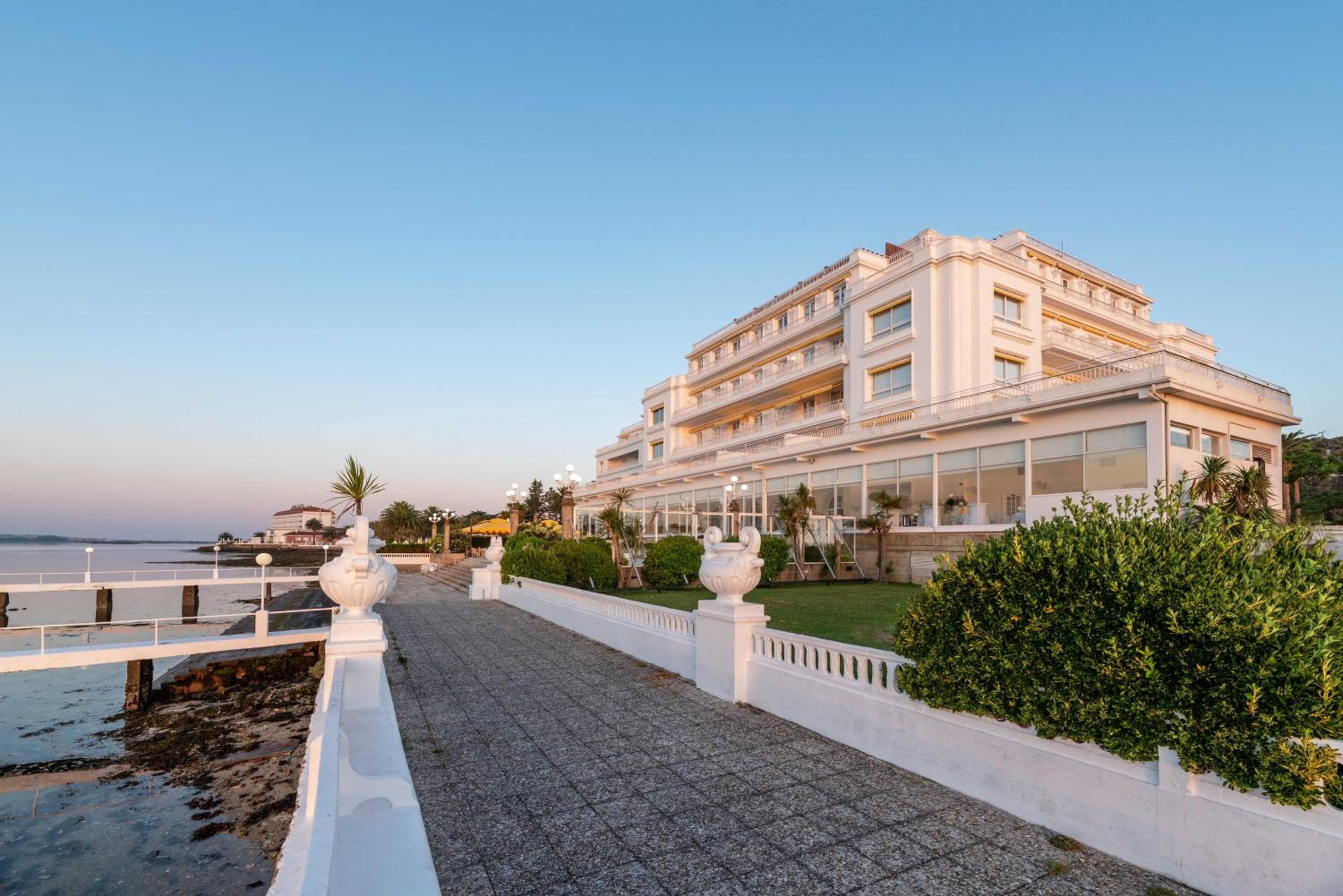Eurostars Gran Hotel La Toja, wedding venue in Isla de La Toja, Spain