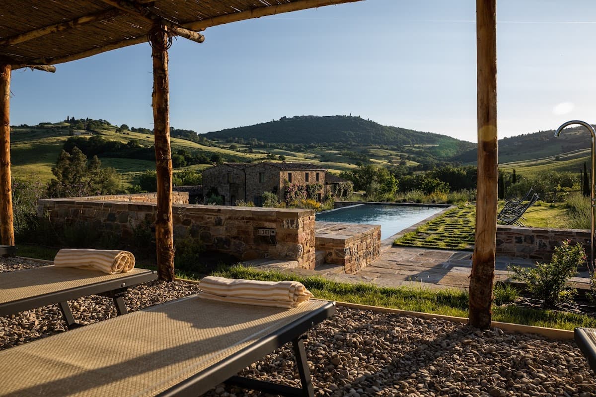 Follonico: destination wedding venue in 53049 Torrita di Siena SI, Italy