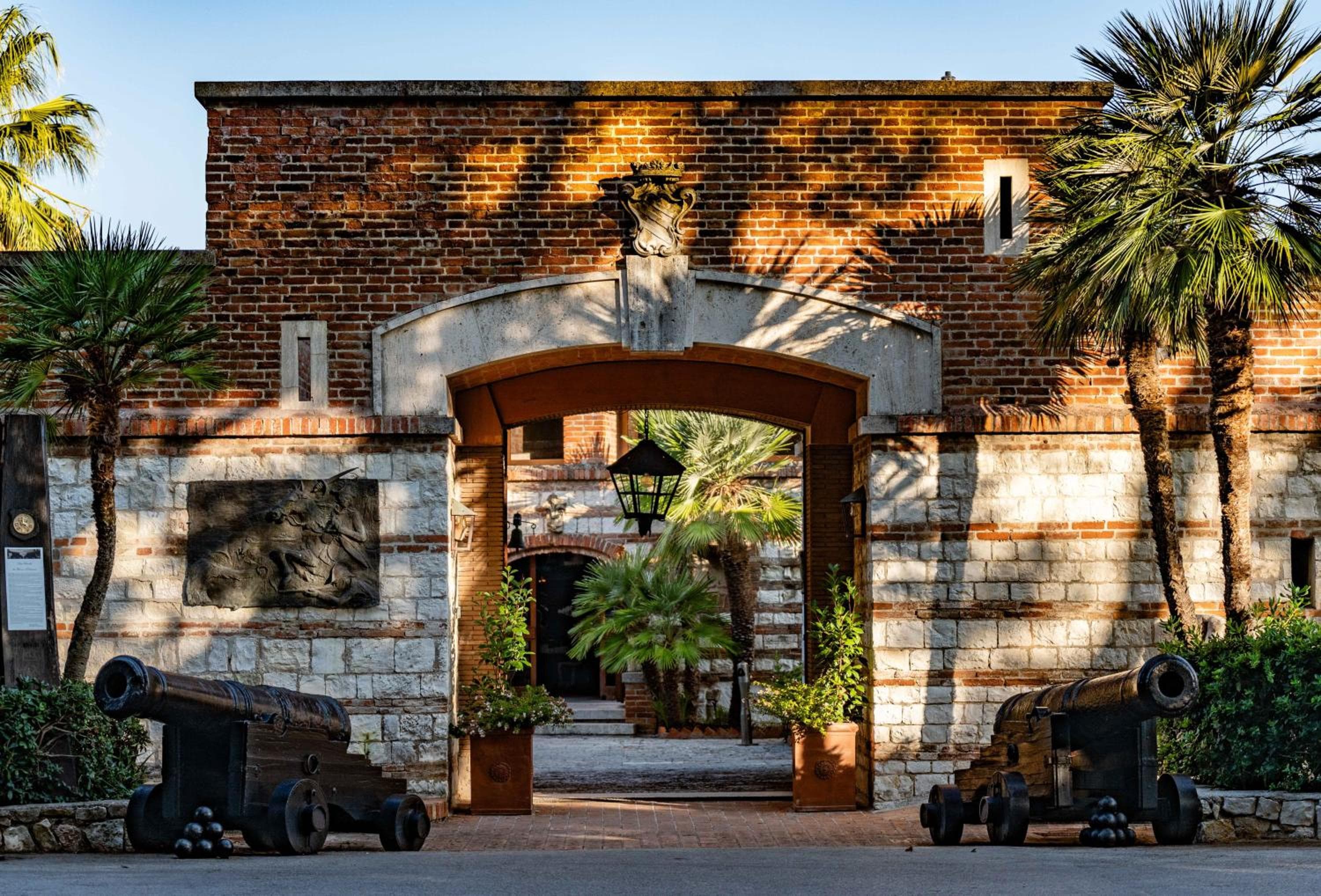 Fortino Napoleonico, wedding venue in Portonovo, Italy