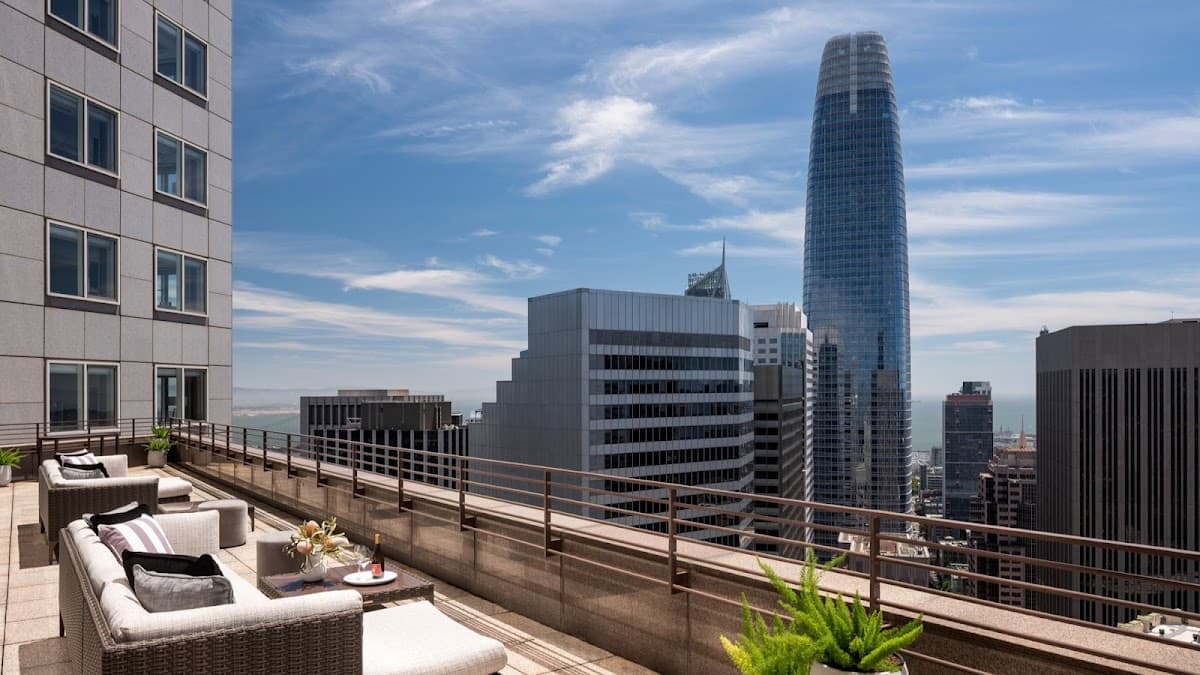 Four Seasons Hotel San Francisco at Embarcadero: destination wedding venue in CA 94104, USA