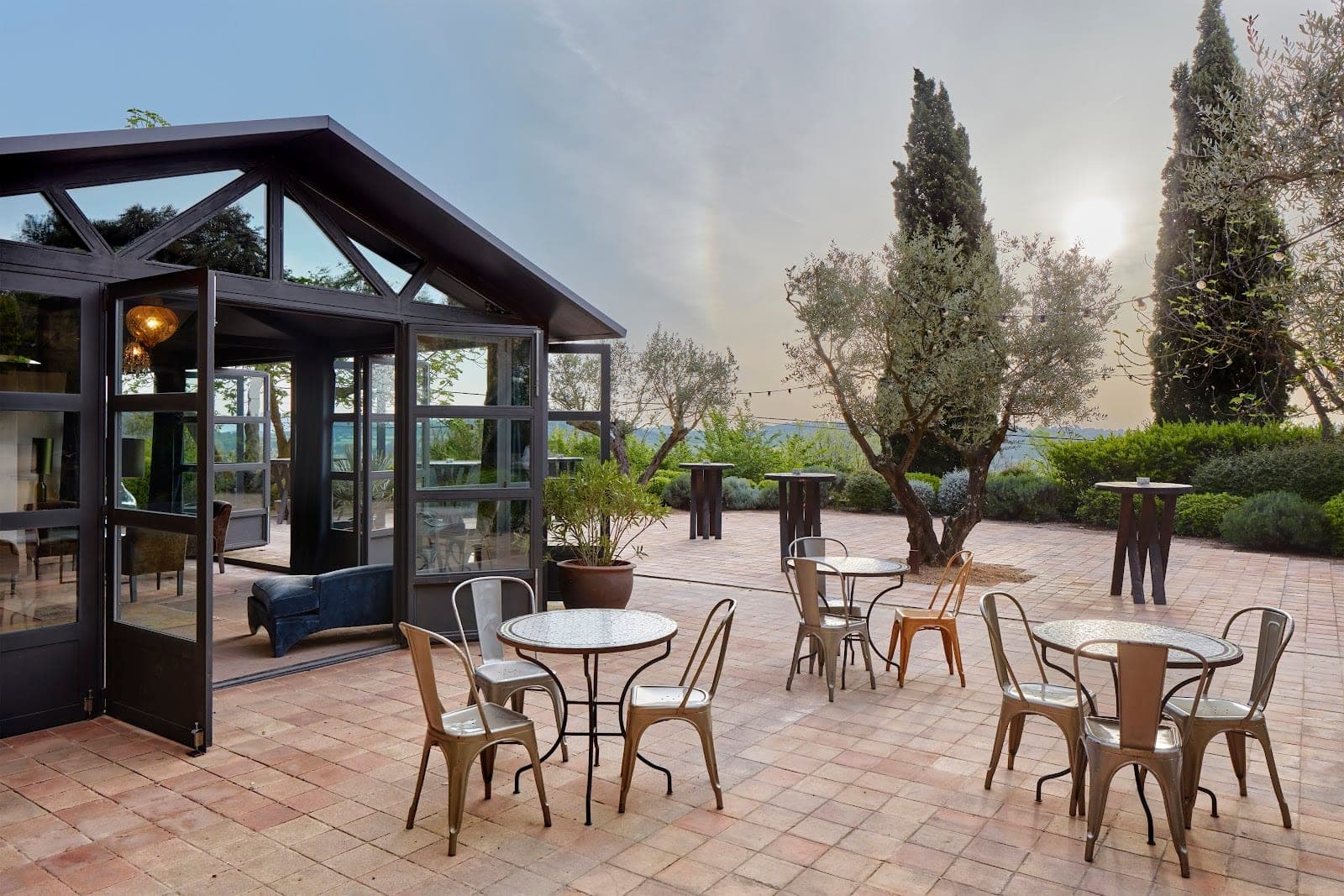 Hotel Castell d’Empordà on its hill above the Empordà plain in Catalonia