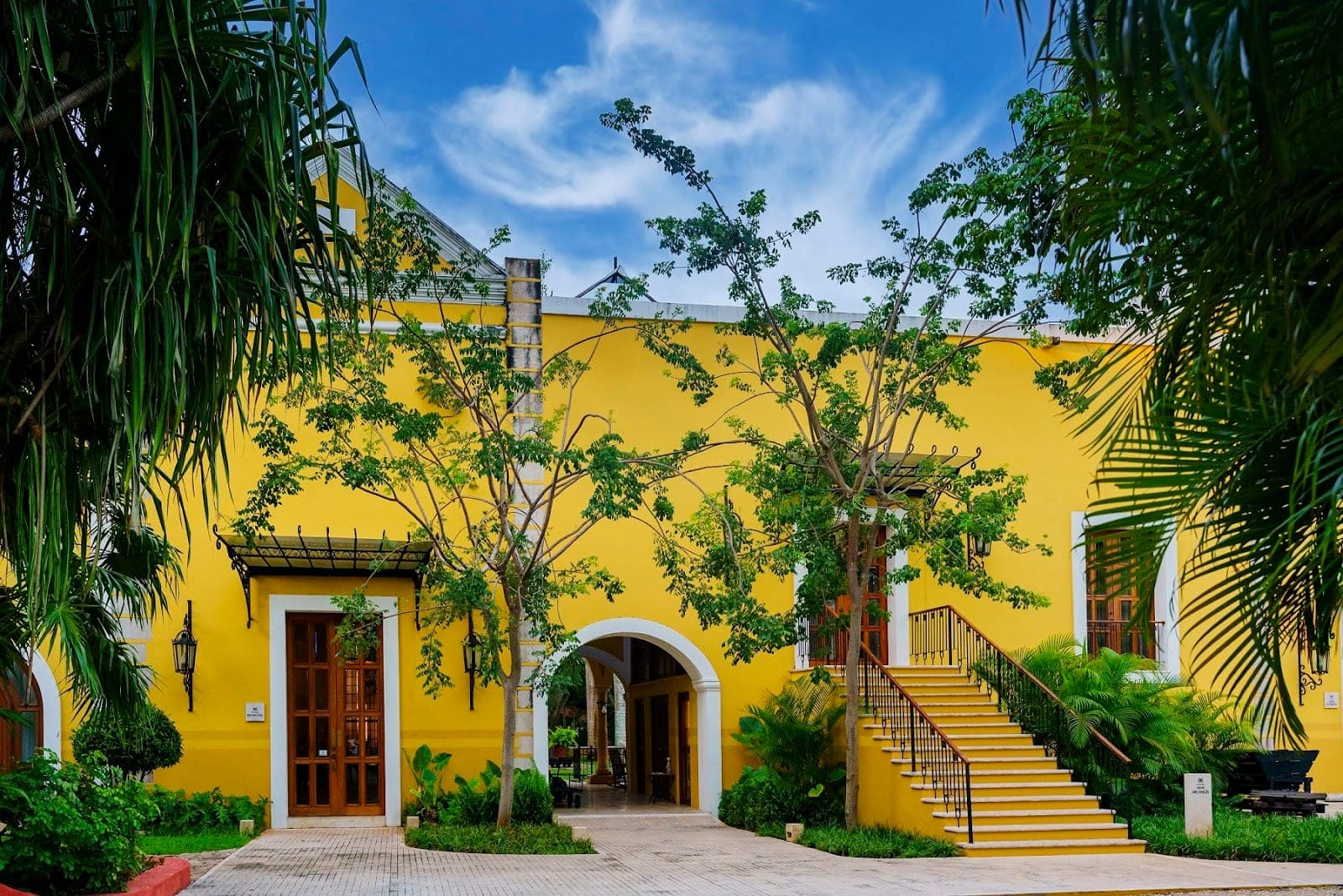 The honey-coloured limestone arcades and gardens of Hacienda Xcanatún, north of Mérida