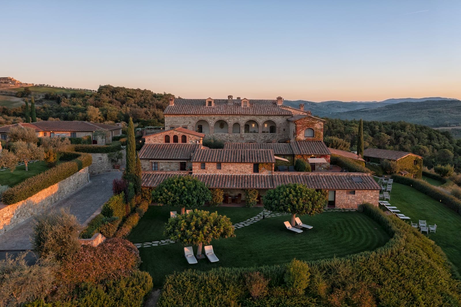 Hotel Le Fontanelle, a restored stone farmhouse in the Chianti hills near Siena