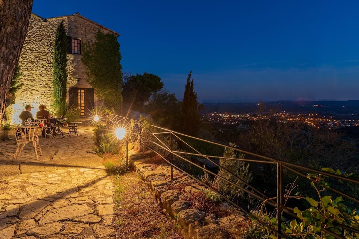 Garrigae Abbaye de Sainte Croix — destination wedding venue in 13300 Salon-de-Provence, France