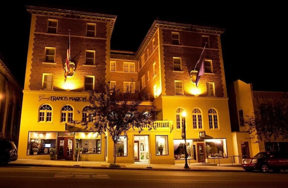 General Francis Marion Hotel, wedding venue in Marion, United States