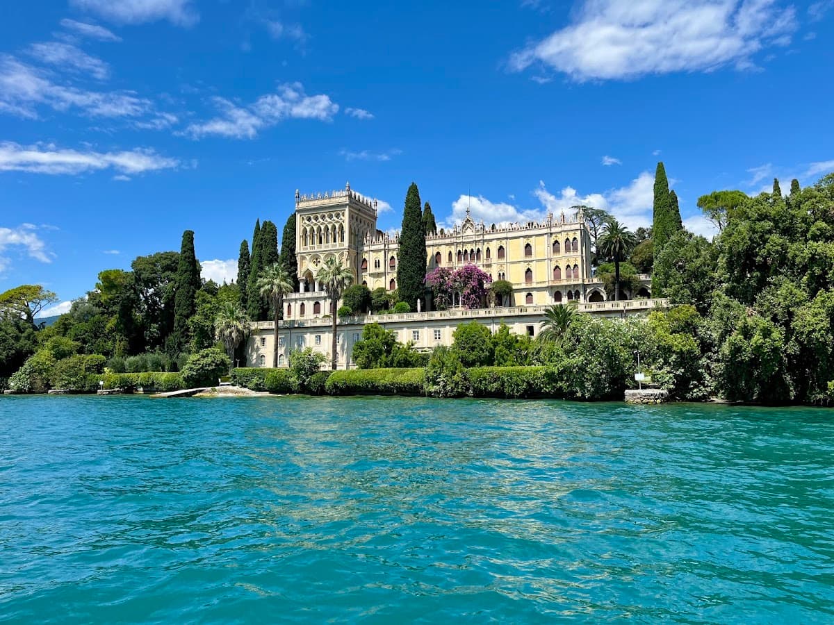 Giardino dell’Isola del Garda: destination wedding venue in 25010 Isola del Garda BS, Italy