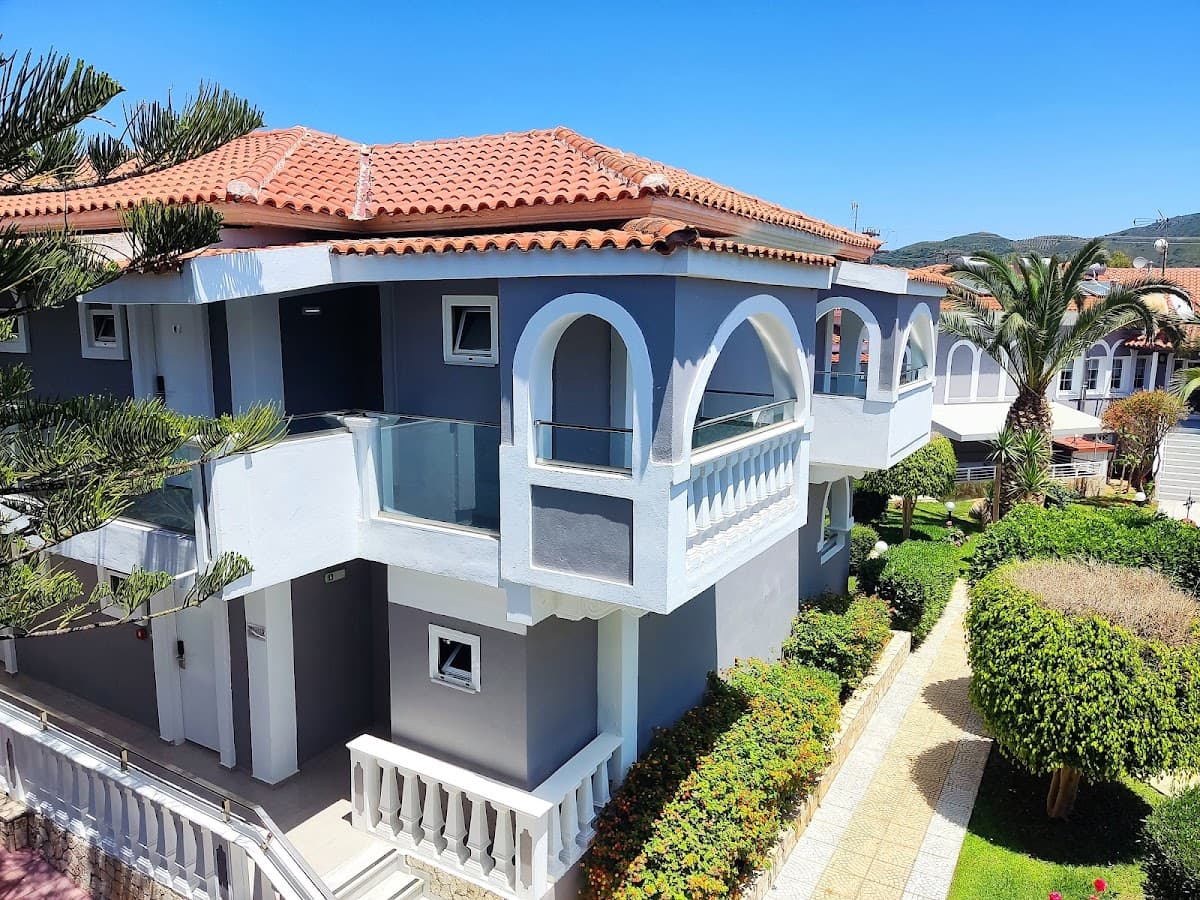 Golden Sun Resort & Spa: destination wedding venue in Kalamaki 291 00, Greece
