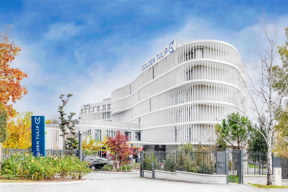 Golden Tulip Lyon Ouest – Hotel & Spa: destination wedding venue in 69760 Limonest, France
