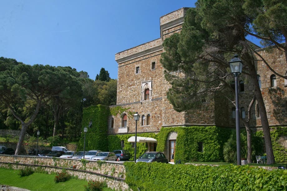 Grand Hotel dei Castelli: destination wedding venue in 16039 Sestri Levante GE, Italy