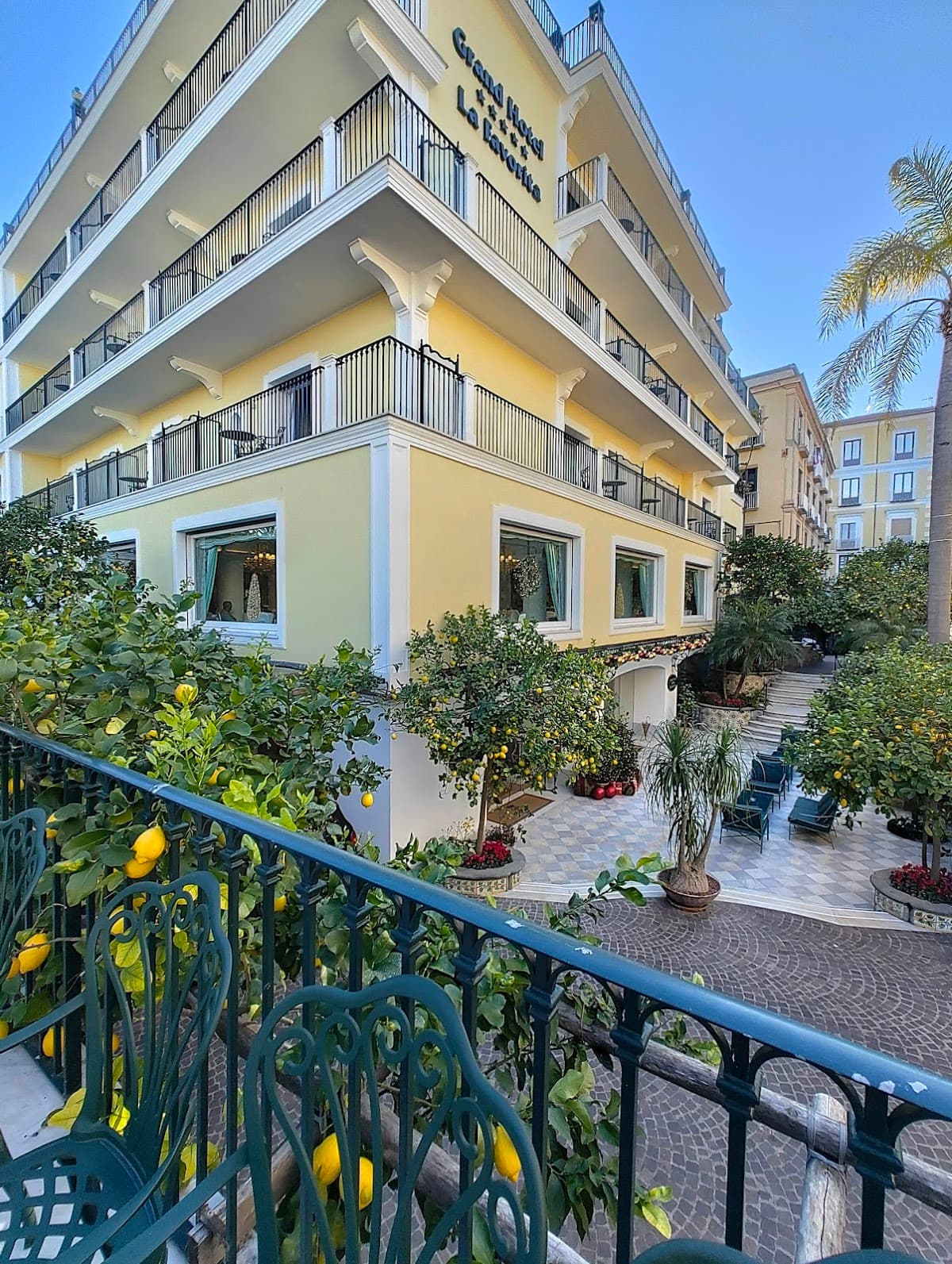 Grand Hotel la Favorita — destination wedding venue in 80067 Sorrento NA, Italy