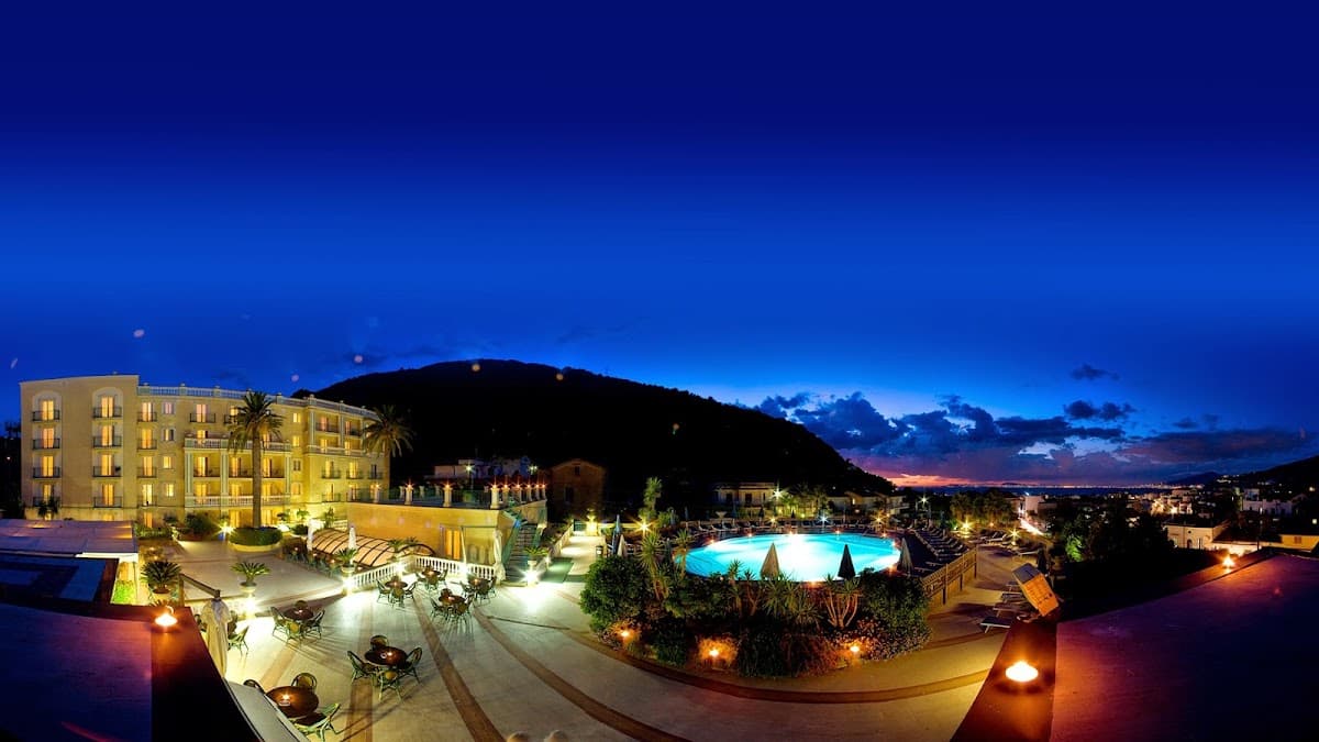 Grand Hotel La Pace: destination wedding venue in 80065 Sant'Agnello NA, Italy