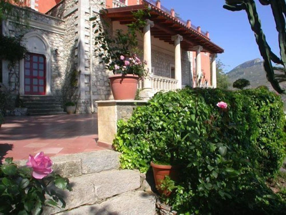 Grand Hotel Miramare, wedding venue in Taormina, Italy