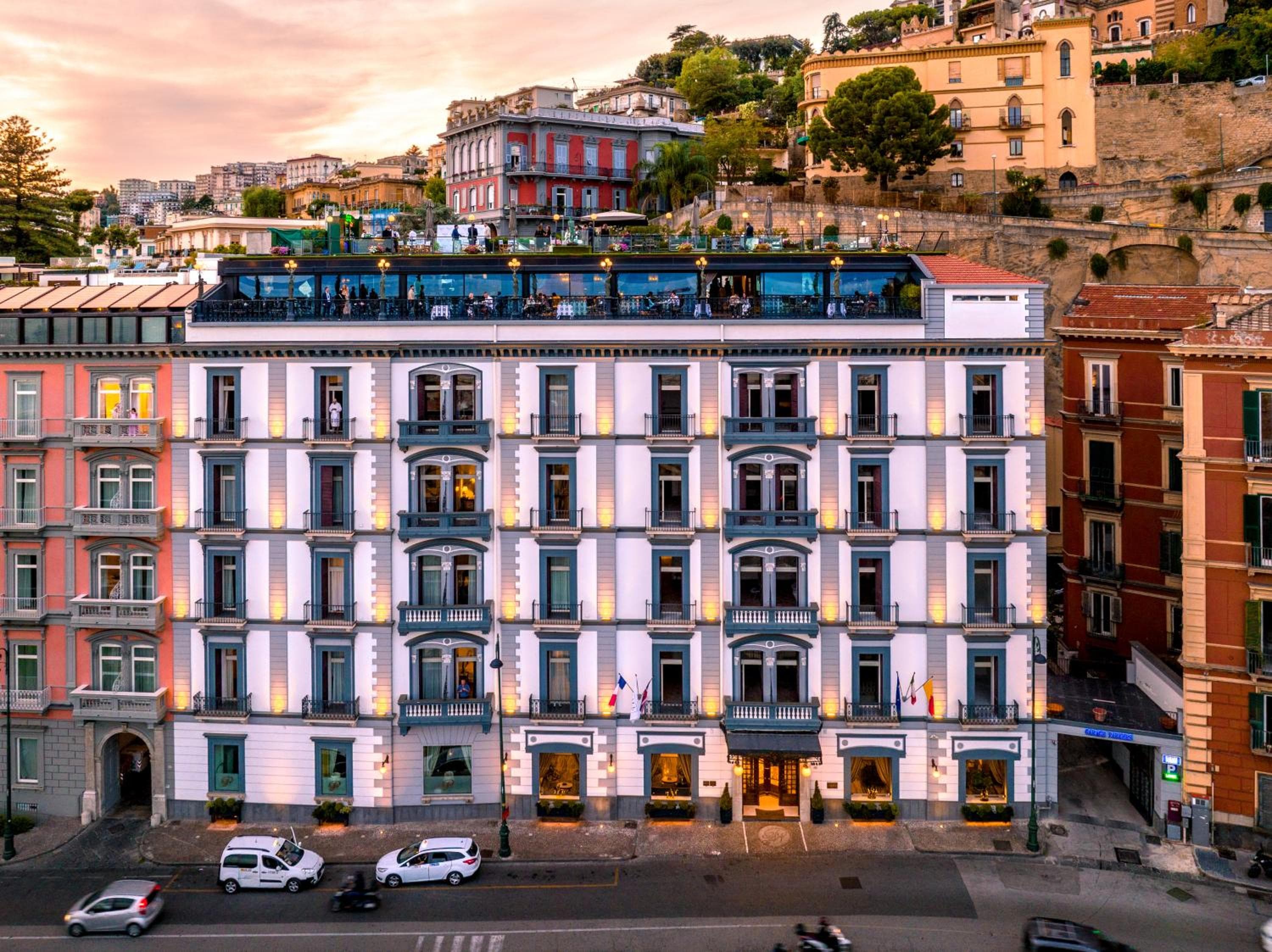 Grand Hotel Parker's, wedding venue in 80121 Napoli NA, Italy