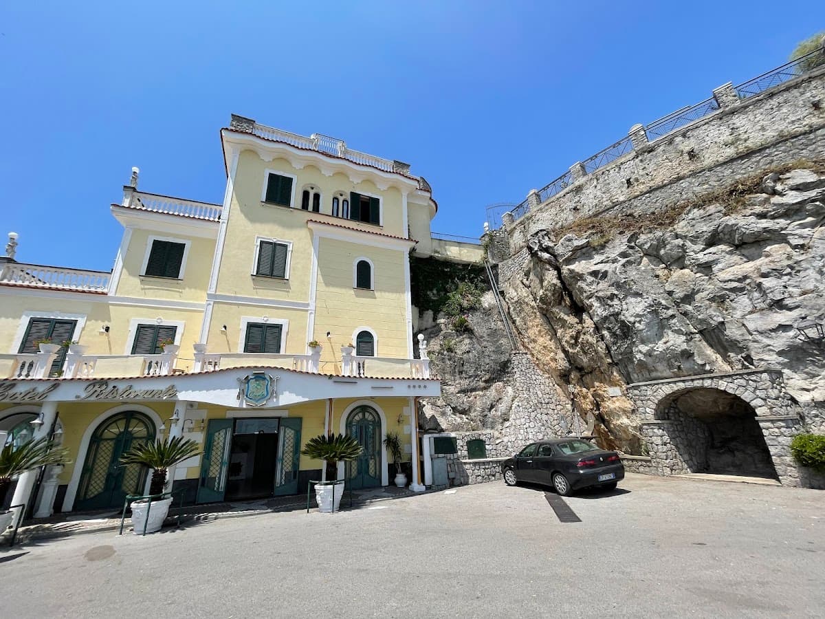 Grand Hotel Sant'Orsola: destination wedding venue in 80051 Agerola NA, Italy